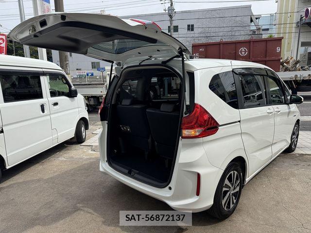 Honda FREED HYBRID 2017-02 7876599-26