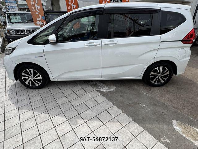 Honda FREED HYBRID 2017-02 7876599-8