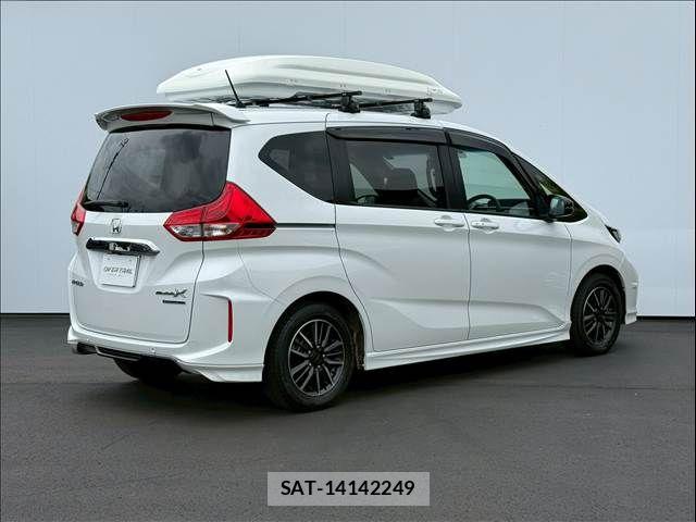 Honda FREED HYBRID 2022-09 7876589-12