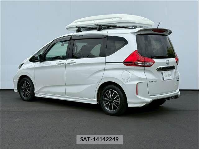 Honda FREED HYBRID 2022-09 7876589-14
