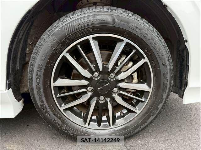 Honda FREED HYBRID 2022-09 7876589-26