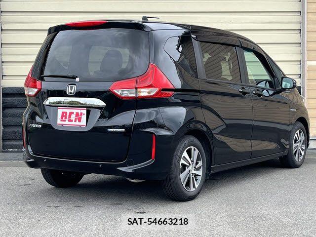 Honda FREED HYBRID 2022-06 7876592-2