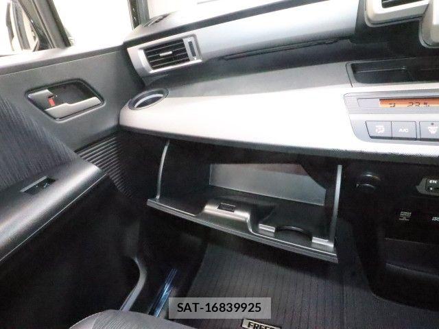 Honda FREED HYBRID 2011-12 7902649-19