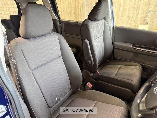 Honda FREED HYBRID 2017-11 7961794-8