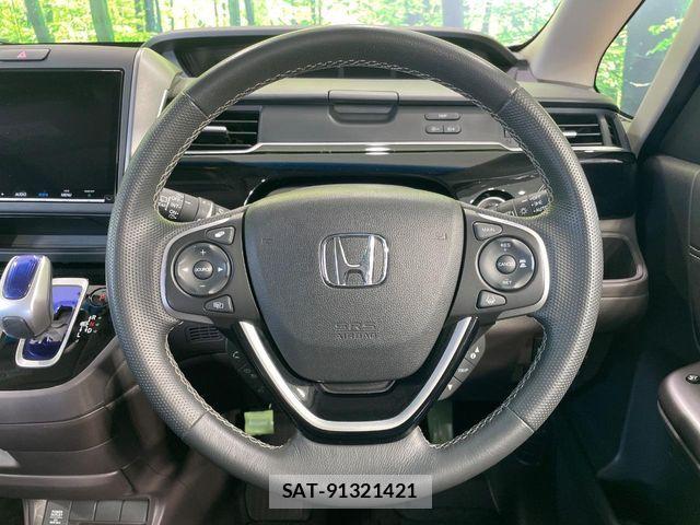 Honda FREED HYBRID 2018-05 7961788-12