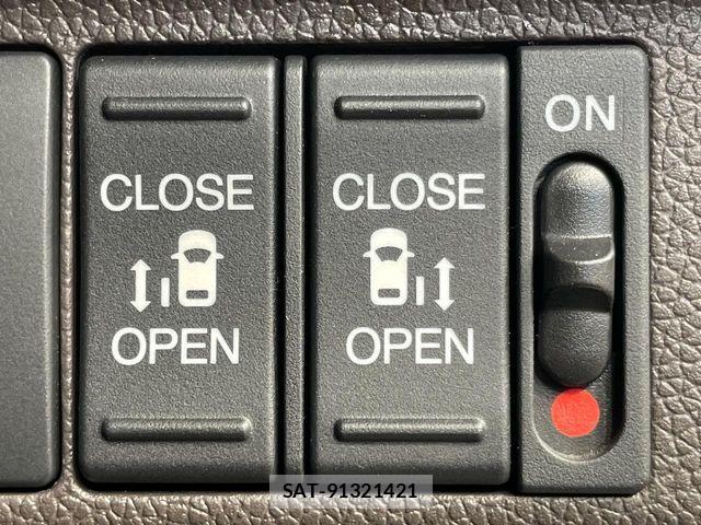 Honda FREED HYBRID 2018-05 7961788-3