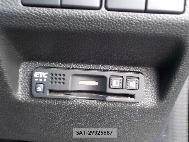 Honda FREED HYBRID 2021-12 7961793-9