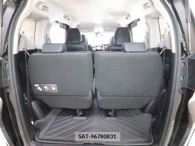 Honda FREED HYBRID 2021-05 7979301-9