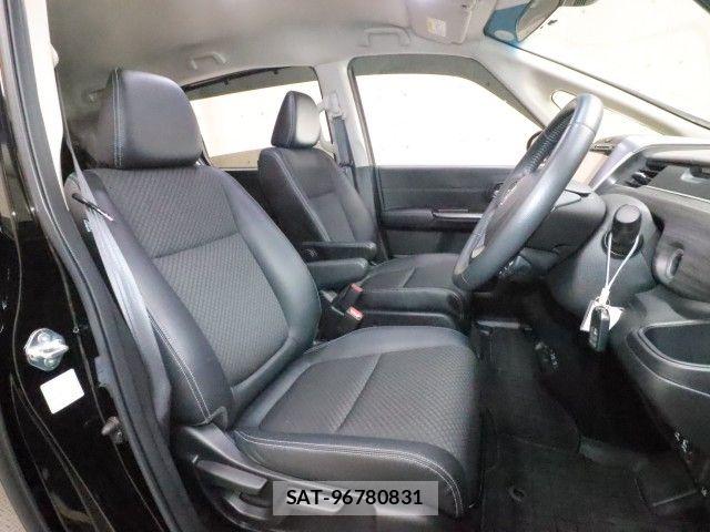 Honda FREED HYBRID 2021-05 7979301-3