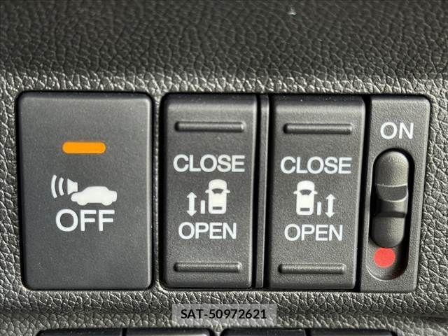 Honda FREED HYBRID 2017-08 7979304-5