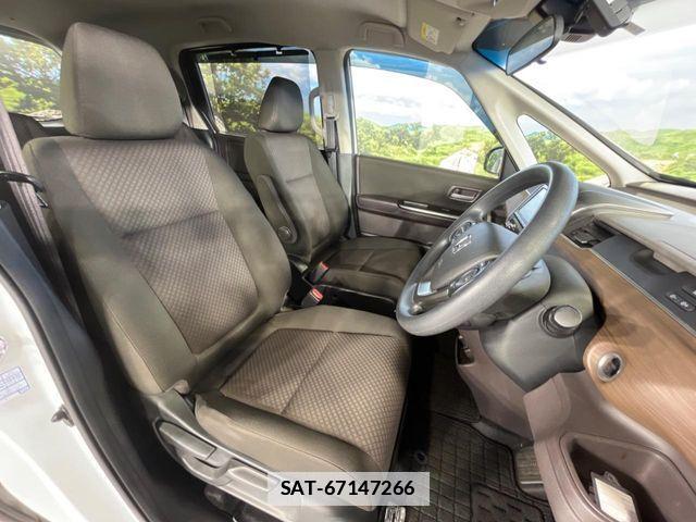 Honda FREED HYBRID 2023-03 7979300-8