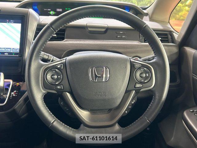 Honda FREED HYBRID 2019-07 8035697-11