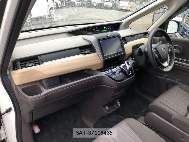 Honda FREED HYBRID 2017-06 8035701-19