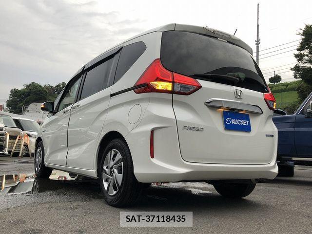 Honda FREED HYBRID 2017-06 8035701-7