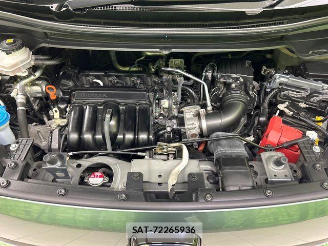 Honda FREED HYBRID 2023-09 8035698-18