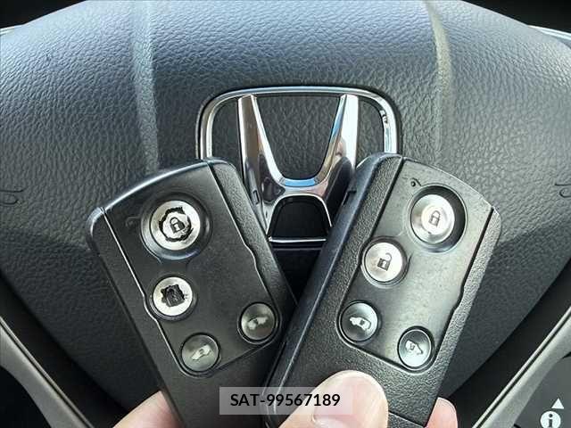 Honda FREED HYBRID 2013-12 8035706-21