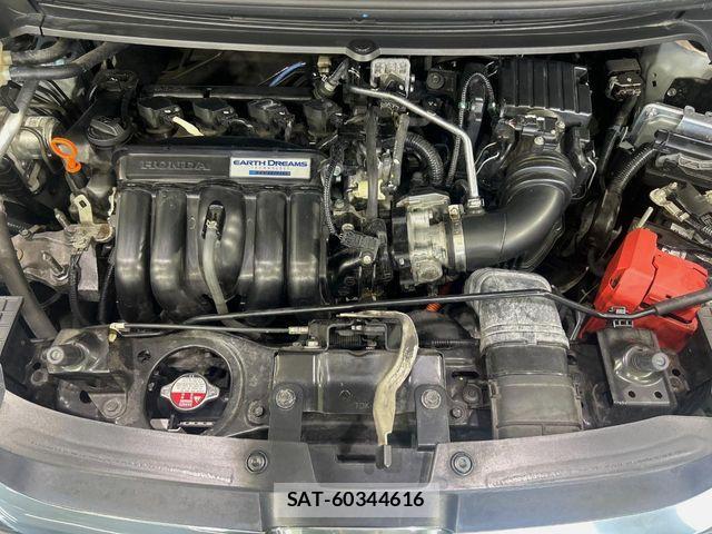 Honda FREED HYBRID 2017-06 8035699-18