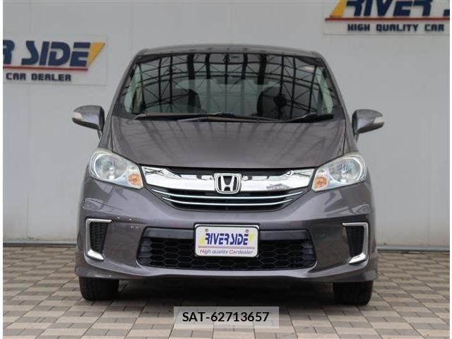 Honda FREED HYBRID 2014-12 8035703-23