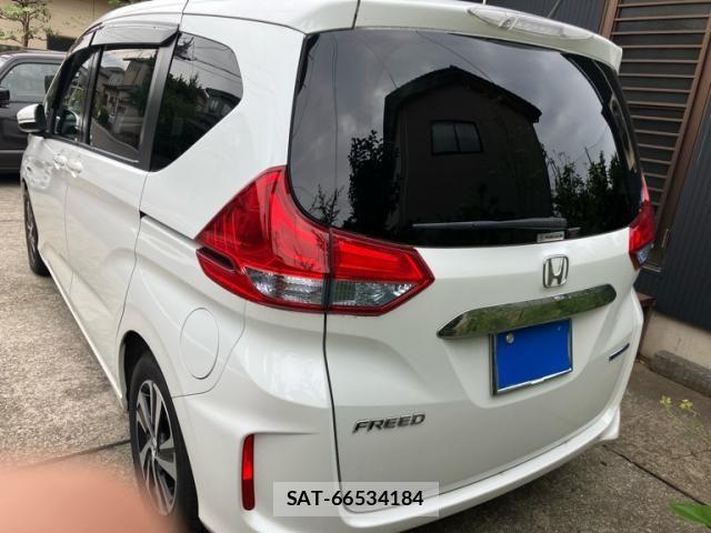 Honda FREED HYBRID 2017-03 8073840-3