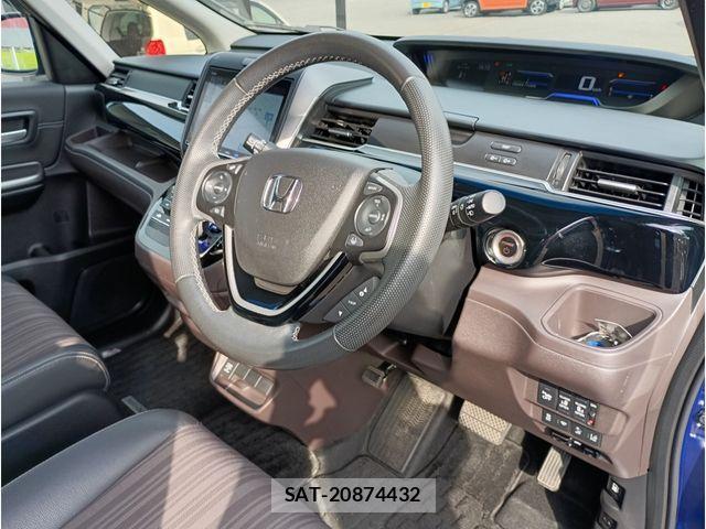 Honda FREED HYBRID 2018-05 8073843-16