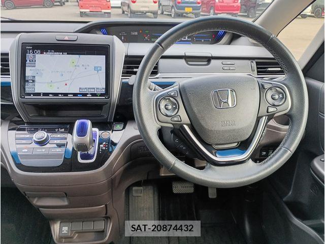 Honda FREED HYBRID 2018-05 8073843-7