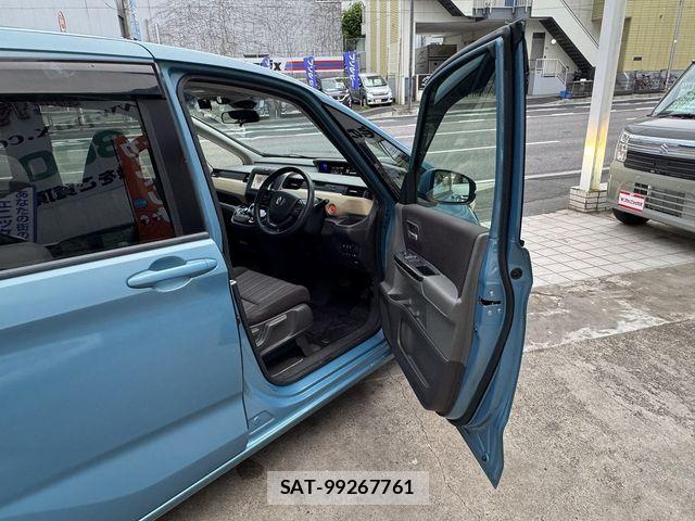Honda FREED HYBRID 2016-10 8073845-29