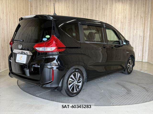 Honda FREED HYBRID 2017-09 8073844-18