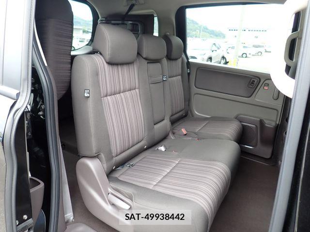 Honda FREED HYBRID 2019-07 8073841-17