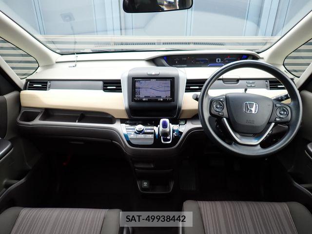 Honda FREED HYBRID 2019-07 8073841-1