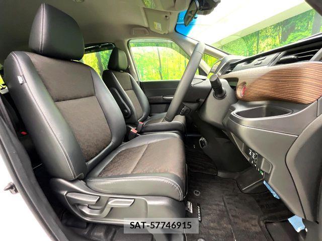 Honda FREED HYBRID 2023-06 8073835-7