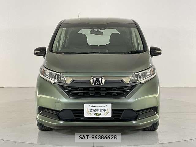 Honda FREED HYBRID 2023-02 8073839-1