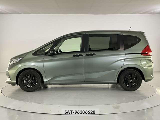 Honda FREED HYBRID 2023-02 8073839-2