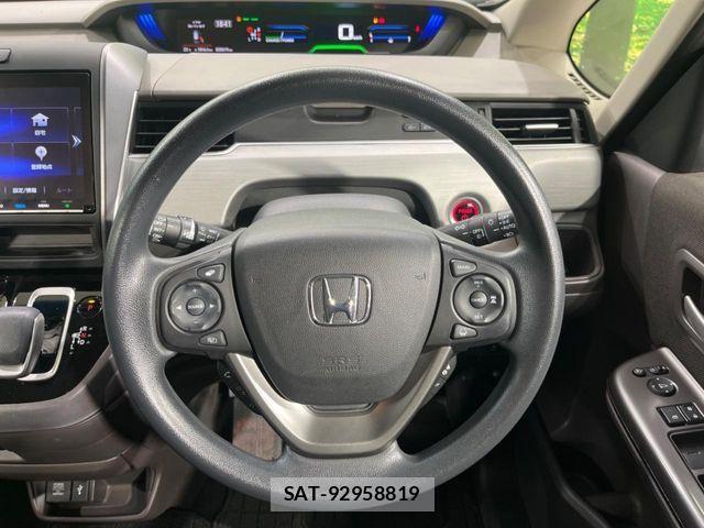 Honda FREED HYBRID 2021-11 8099299-11