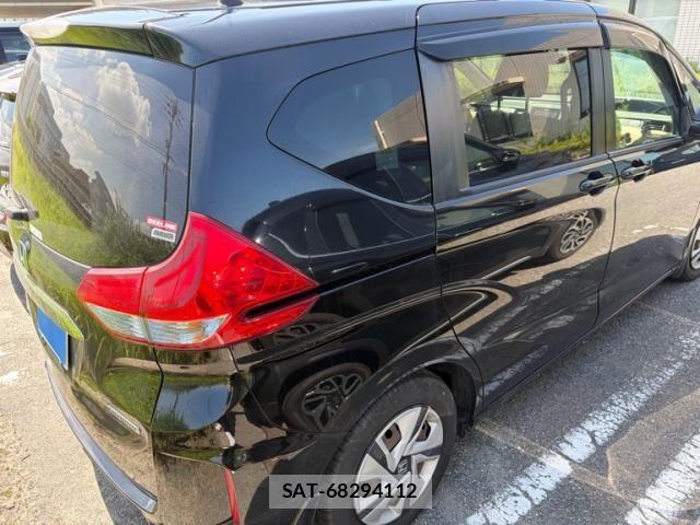 Honda FREED HYBRID 2017-09 8099303-2