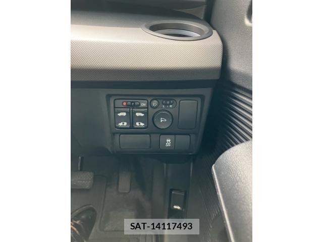 Honda FREED HYBRID 2015-11 8130288-12