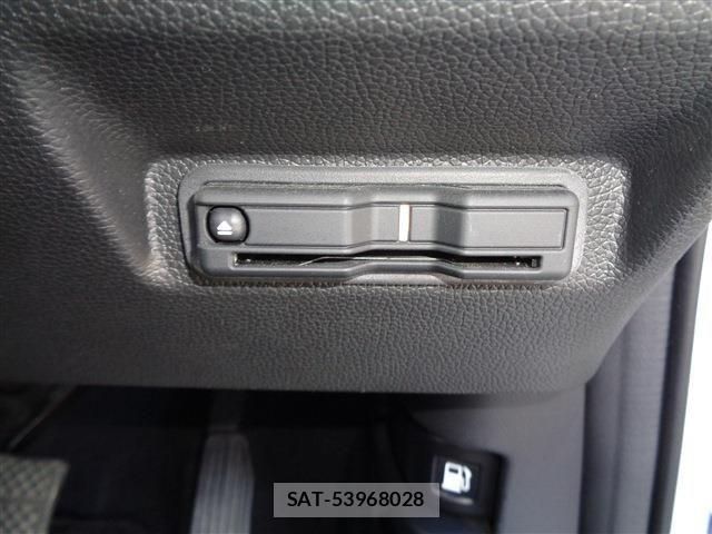 Honda FREED HYBRID 2022-06 8130269-27