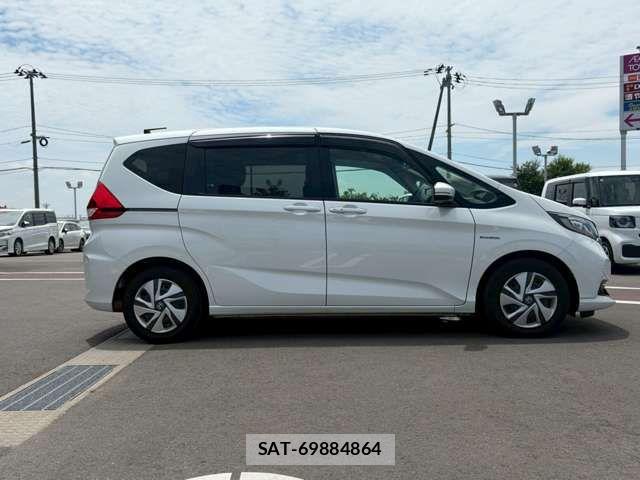 Honda FREED HYBRID 2022-01 8130274-18