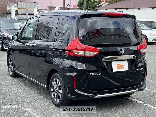 Honda FREED HYBRID 2023-02 8130273-14