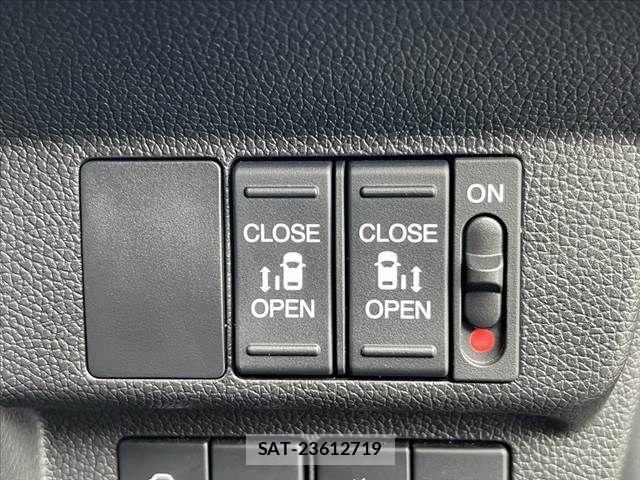 Honda FREED HYBRID 2023-02 8130273-4