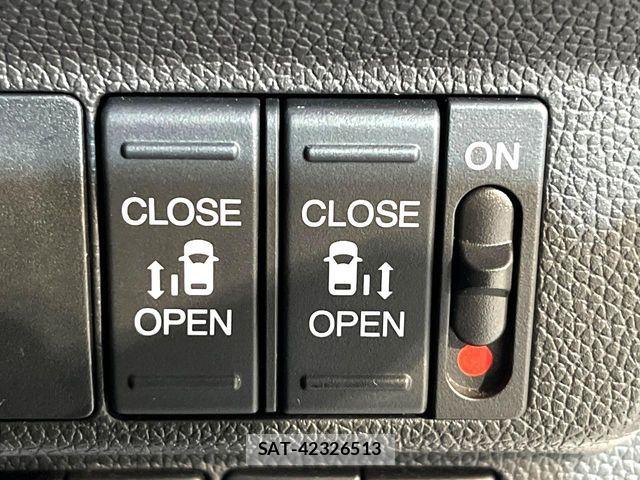 Honda FREED HYBRID 2023-06 8145842-5