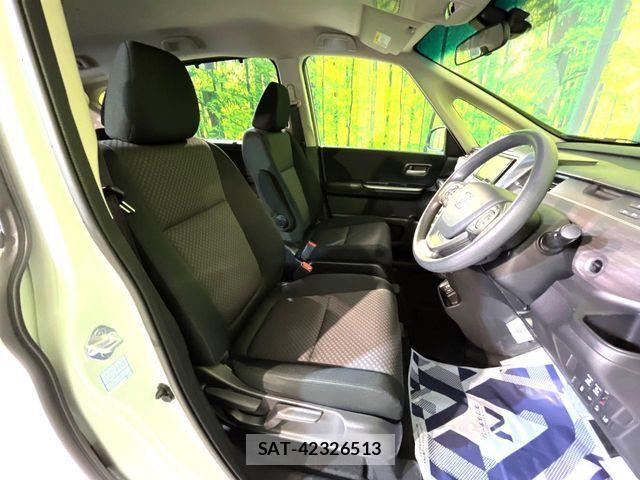 Honda FREED HYBRID 2023-06 8145842-7