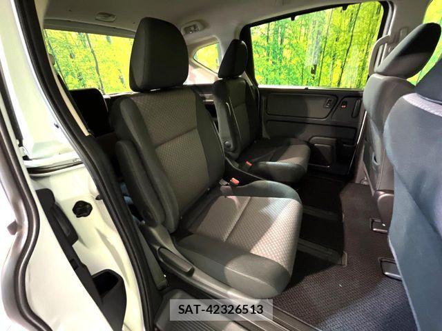 Honda FREED HYBRID 2023-06 8145842-8