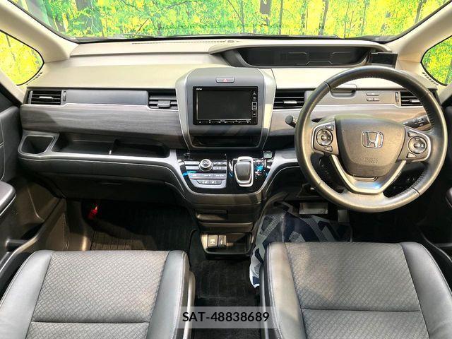 Honda FREED HYBRID 2020-05 8207629-1