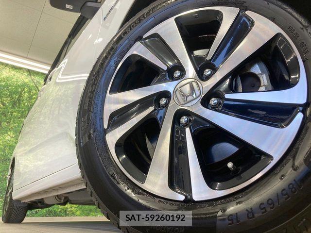 Honda FREED HYBRID 2019-04 8207628-12