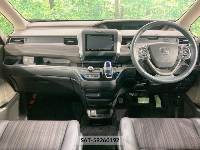 Honda FREED HYBRID 2019-04 8207628-1