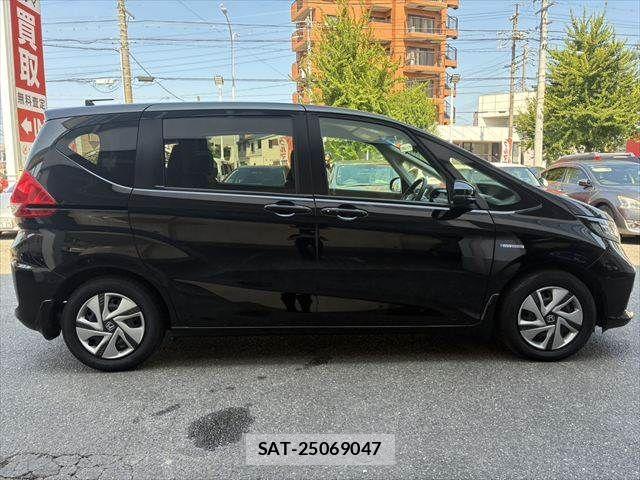 Honda FREED HYBRID 2022-04 8207624-15