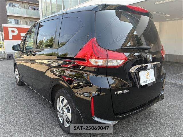Honda FREED HYBRID 2022-04 8207624-18