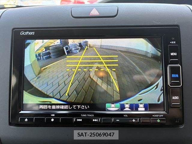 Honda FREED HYBRID 2022-04 8207624-4
