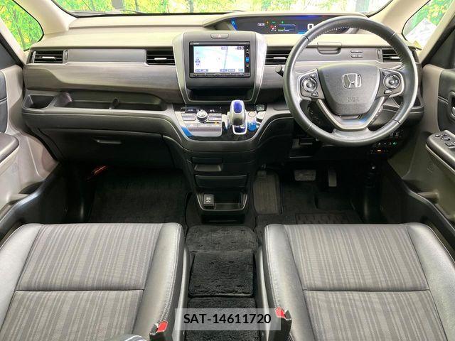Honda FREED HYBRID 2017-07 8207633-1