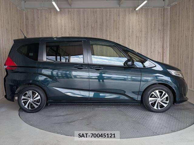 Honda FREED HYBRID 2018-07 8207630-16